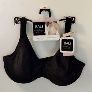Bali Black Full Coverage Underwire Bra with Molded Cups